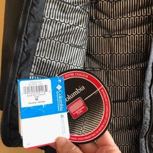 Columbia Oyanta Trail Long Hybrid Jacket in black- Women's Medium